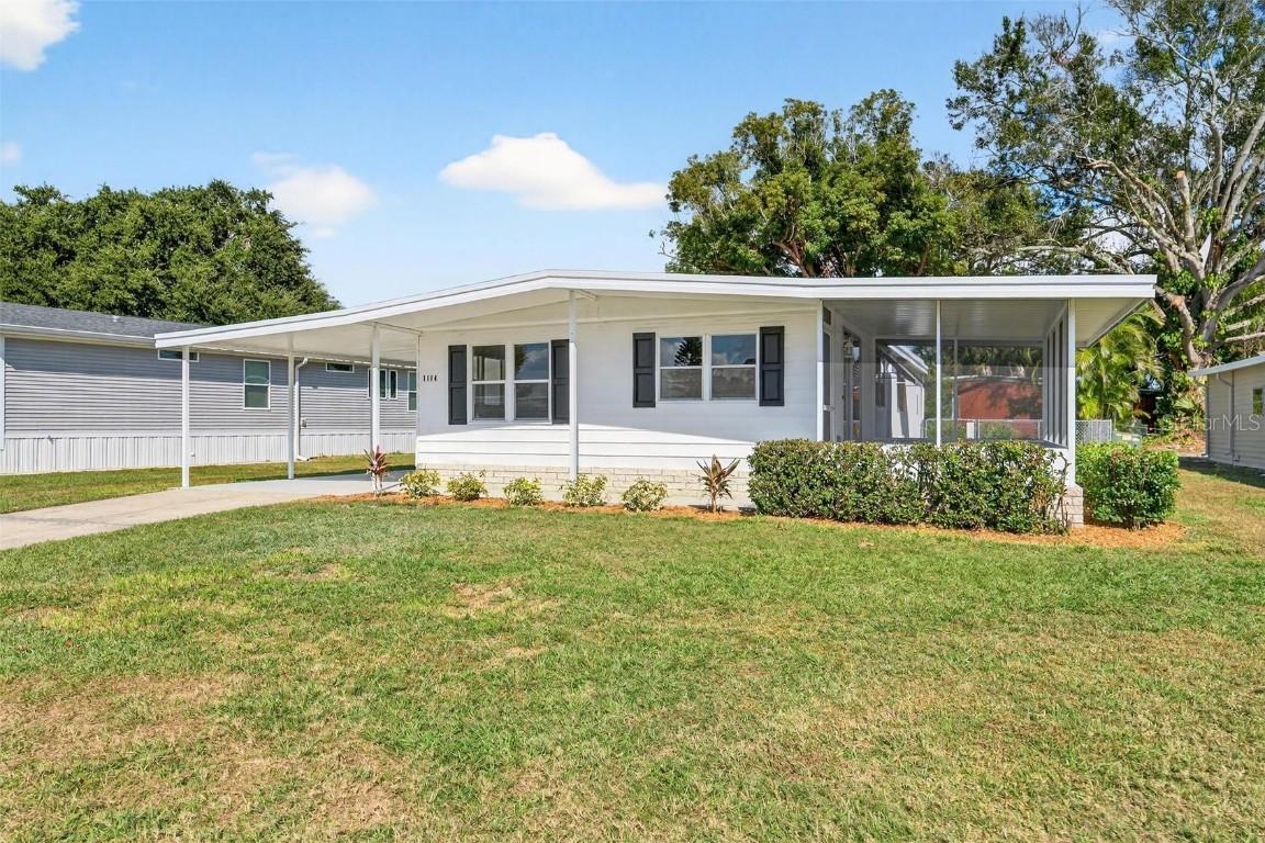 1114 Elkhart Cir., Tavares, FL 32778