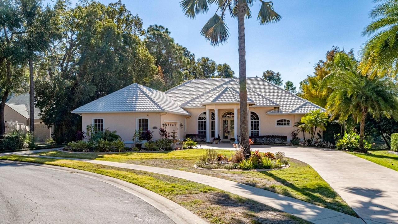 5061 Greenbriar Tr., Mount Dora, FL 32757