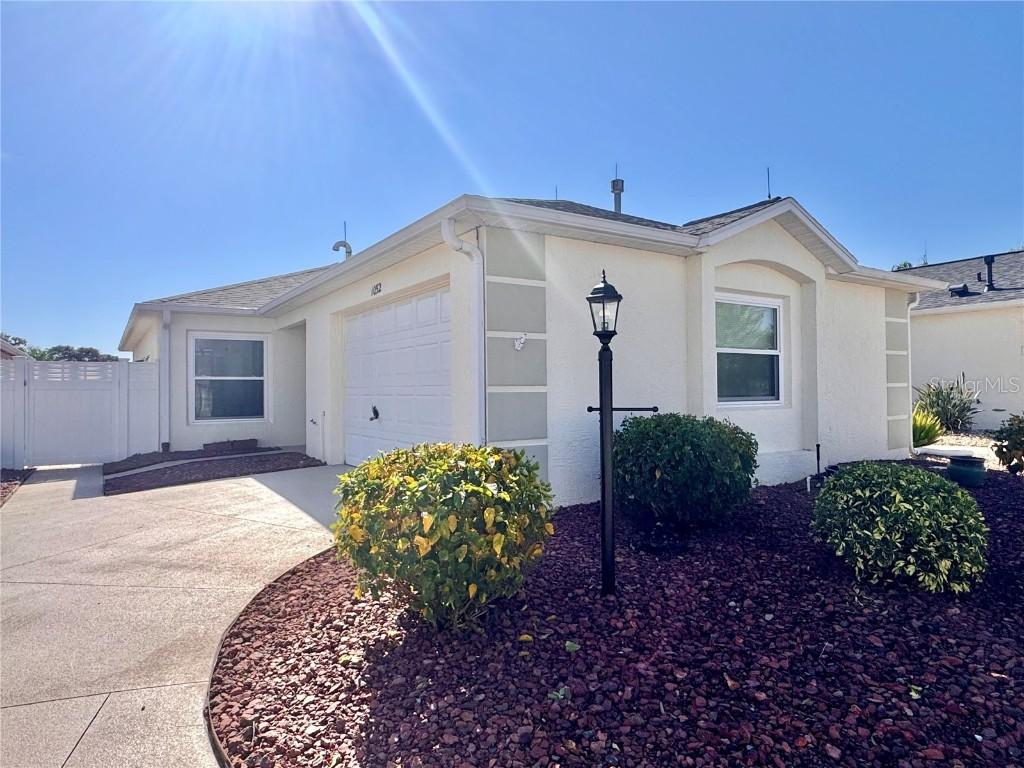 1052 Jackson St., The Villages, FL 32162