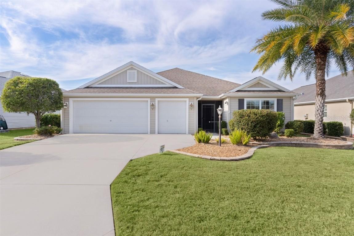 791 Enisgrove Way, The Villages, FL 32163