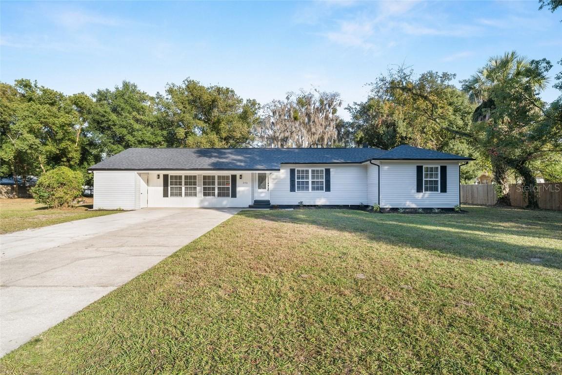 206 N Truett St., Leesburg, FL 34748