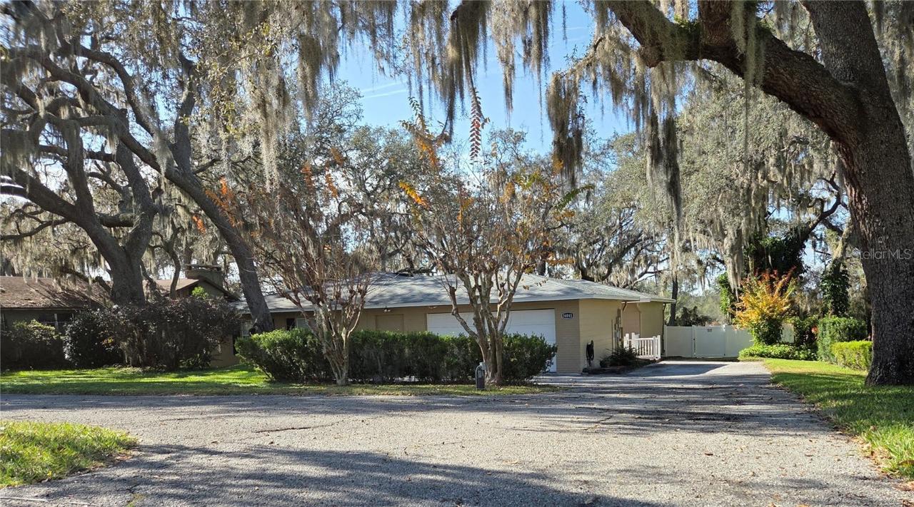 34041 Highland Rd., Leesburg, FL 34788