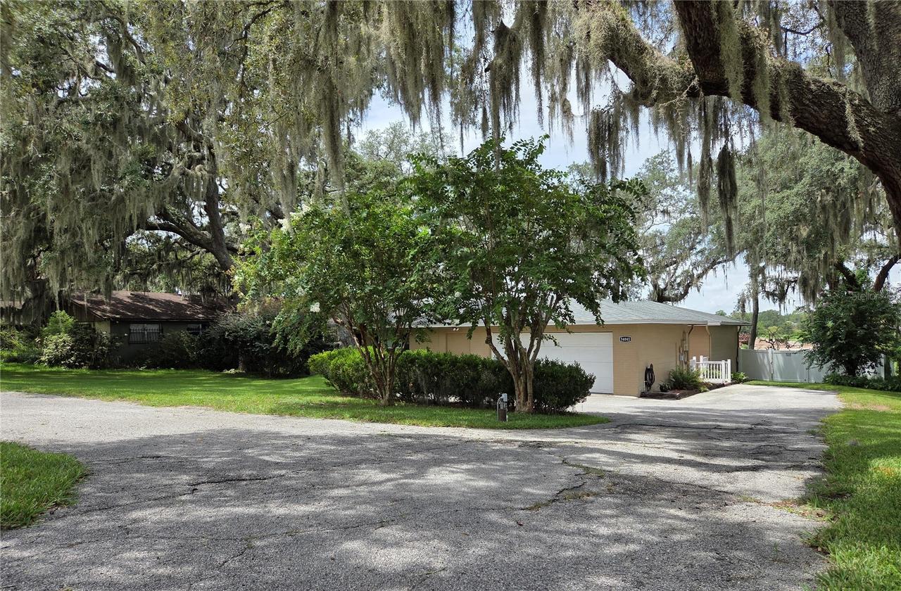 34041 Highland Rd., Leesburg, FL 34788
