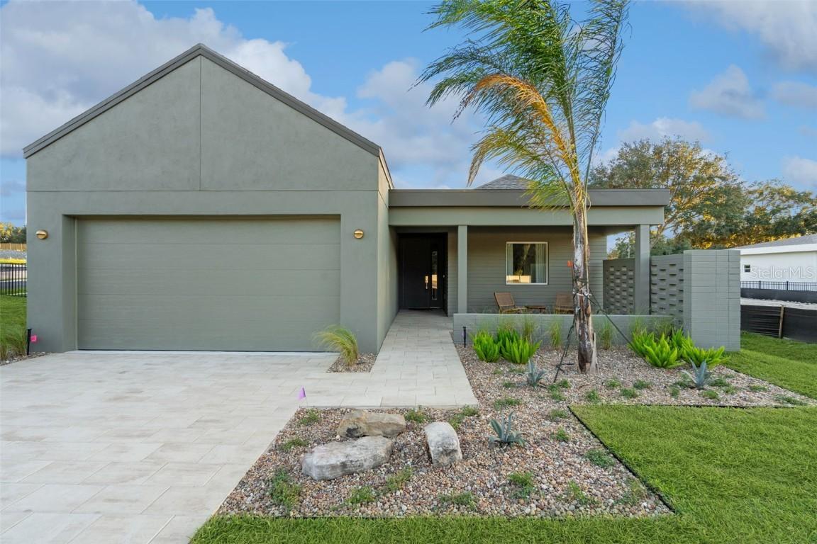 430 Skyfield Ct., Lady Lake, FL 32159