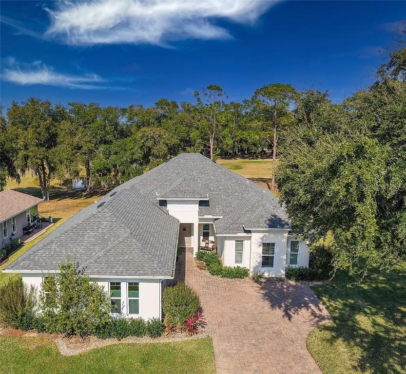 5090 Greens Dr., Lady Lake, FL 32159