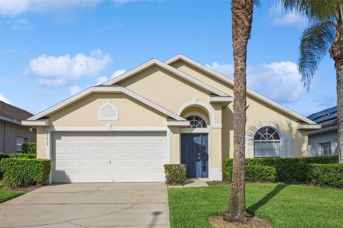 16649 Rolling Green Dr., Clermont, FL 34714