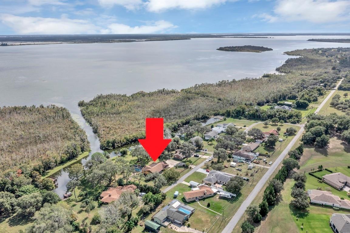 38922 Ella Dr., Lady Lake, FL 32159