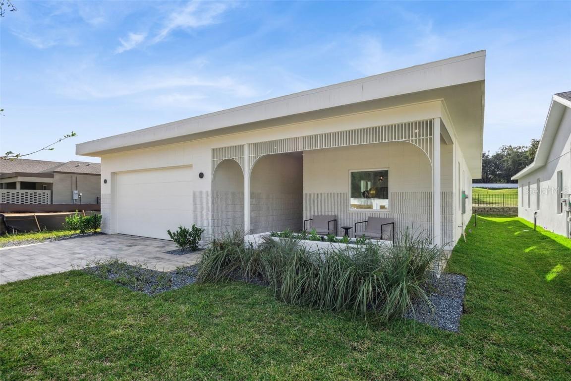 438 Skyfield Ct., Lady Lake, FL 32159