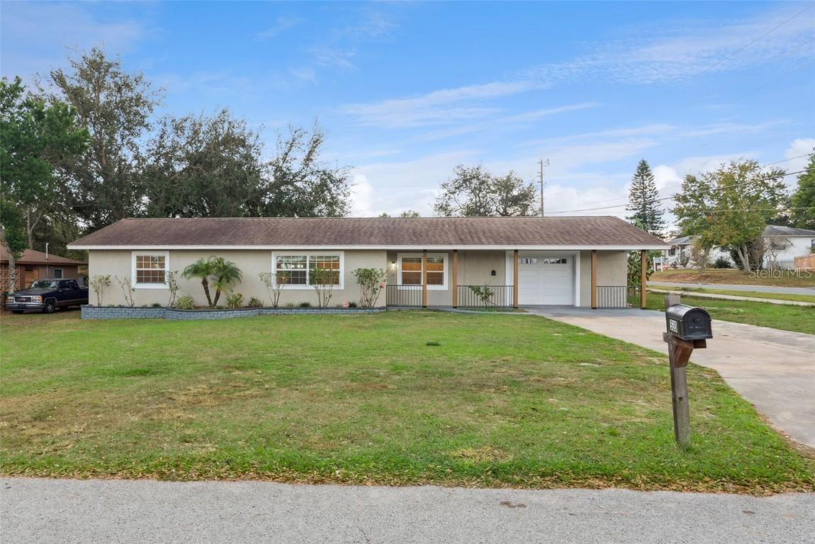 520 W Charlotte Ave., Eustis, FL 32726