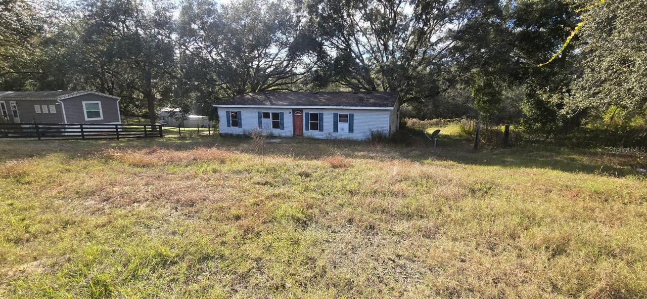17140 SE 251st Ter., Umatilla, FL 32784