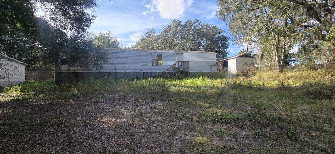 17120 SE 252nd Ave., Umatilla, FL 32784