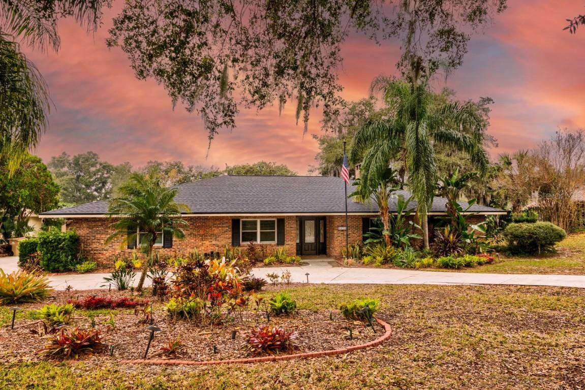 33719 Overton Dr., Leesburg, FL 34788