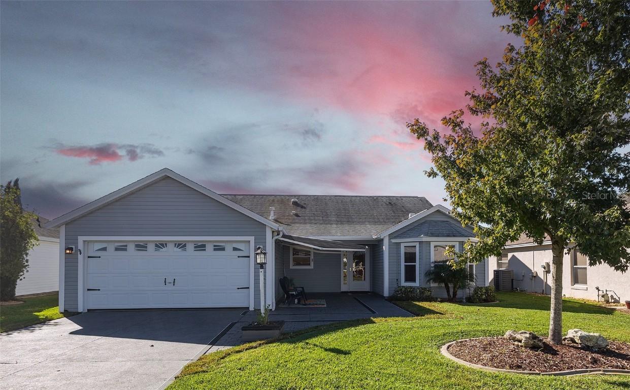 3104 Burbank Ln., The Villages, FL 32162