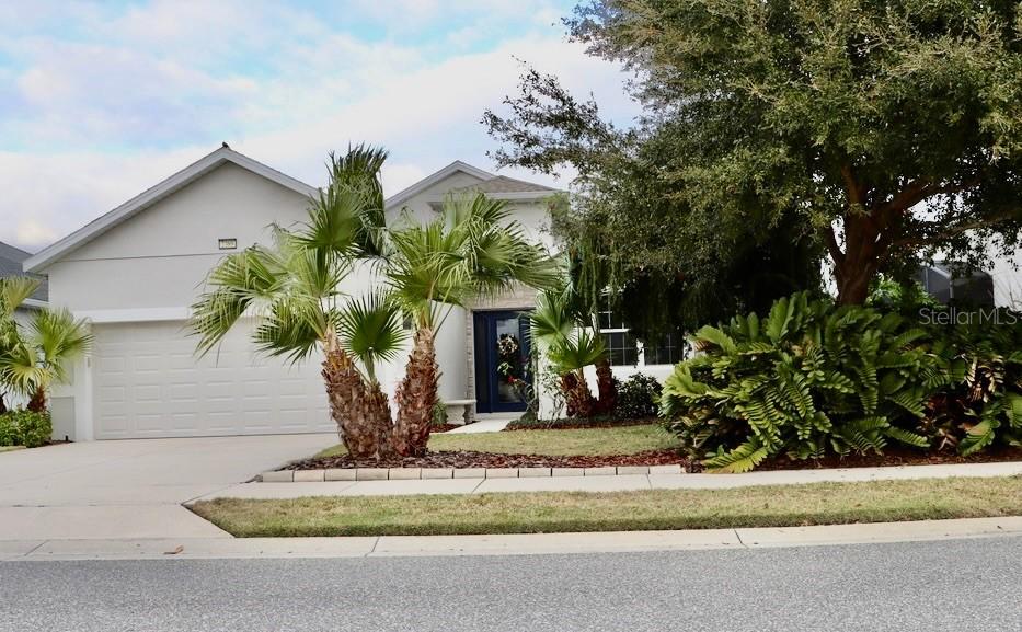 2389 Pawtucket Pass, Mount Dora, FL 32757