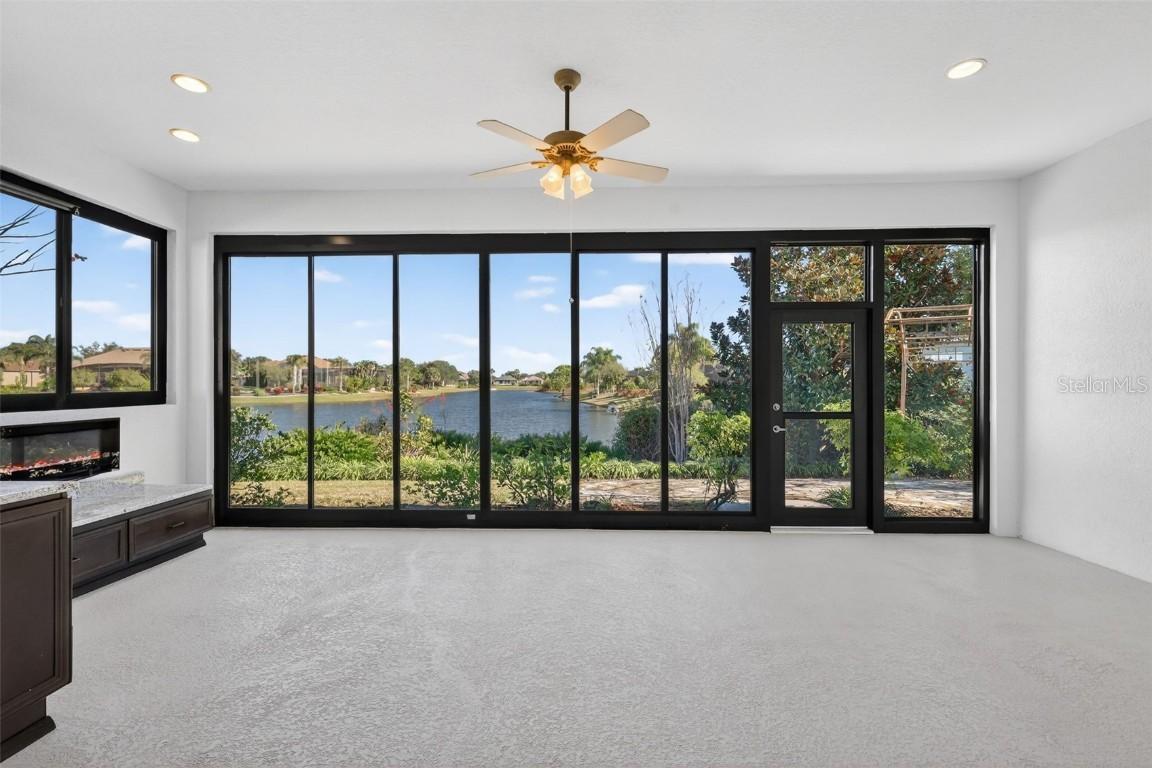 2389 Pawtucket Pass, Mount Dora, FL 32757