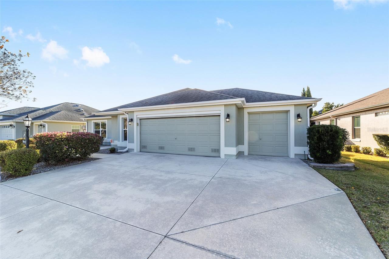 926 Long Leaf Ln., The Villages, FL 32163