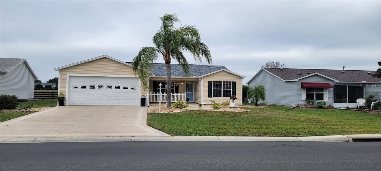 1302 Carvello Dr., The Villages, FL 32162