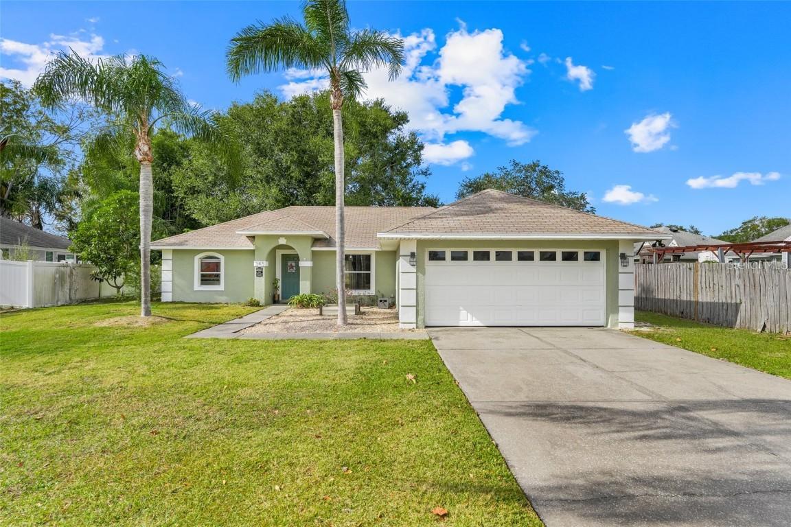 345 Hidden View Dr., Groveland, FL 34736