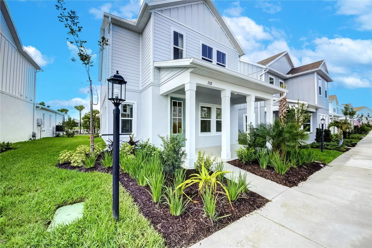 208 Eagleston Ln., Lakewood Ranch, FL 34240
