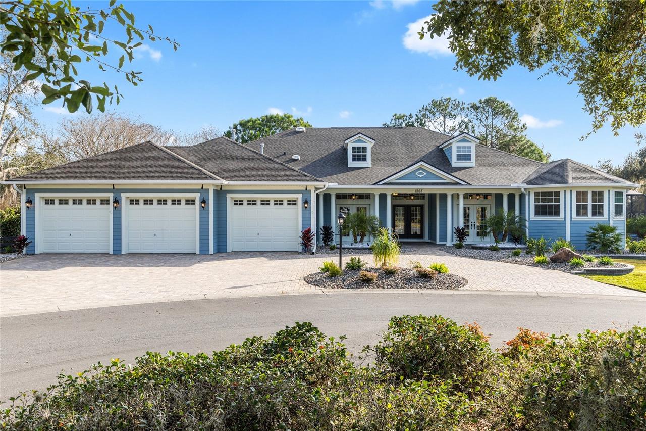 1568 Black Lake Dr., The Villages, FL 32162