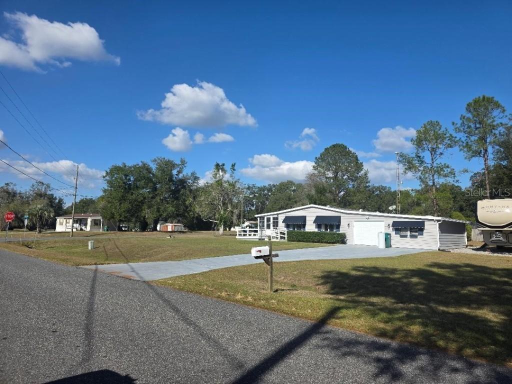 8270 County Road 109, Lady Lake, FL 32159