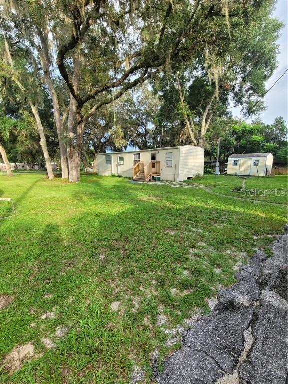 24950 SE 167th Pl., Umatilla, FL 32784