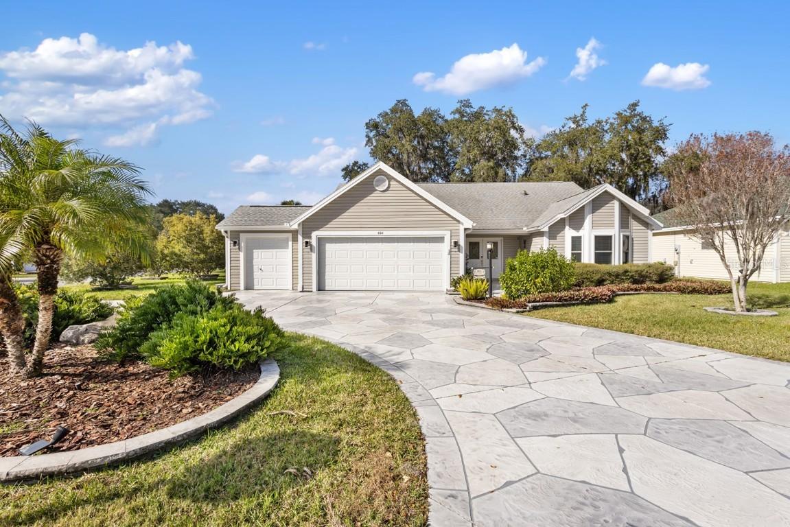602 Juanita Ct., The Villages, FL 32159