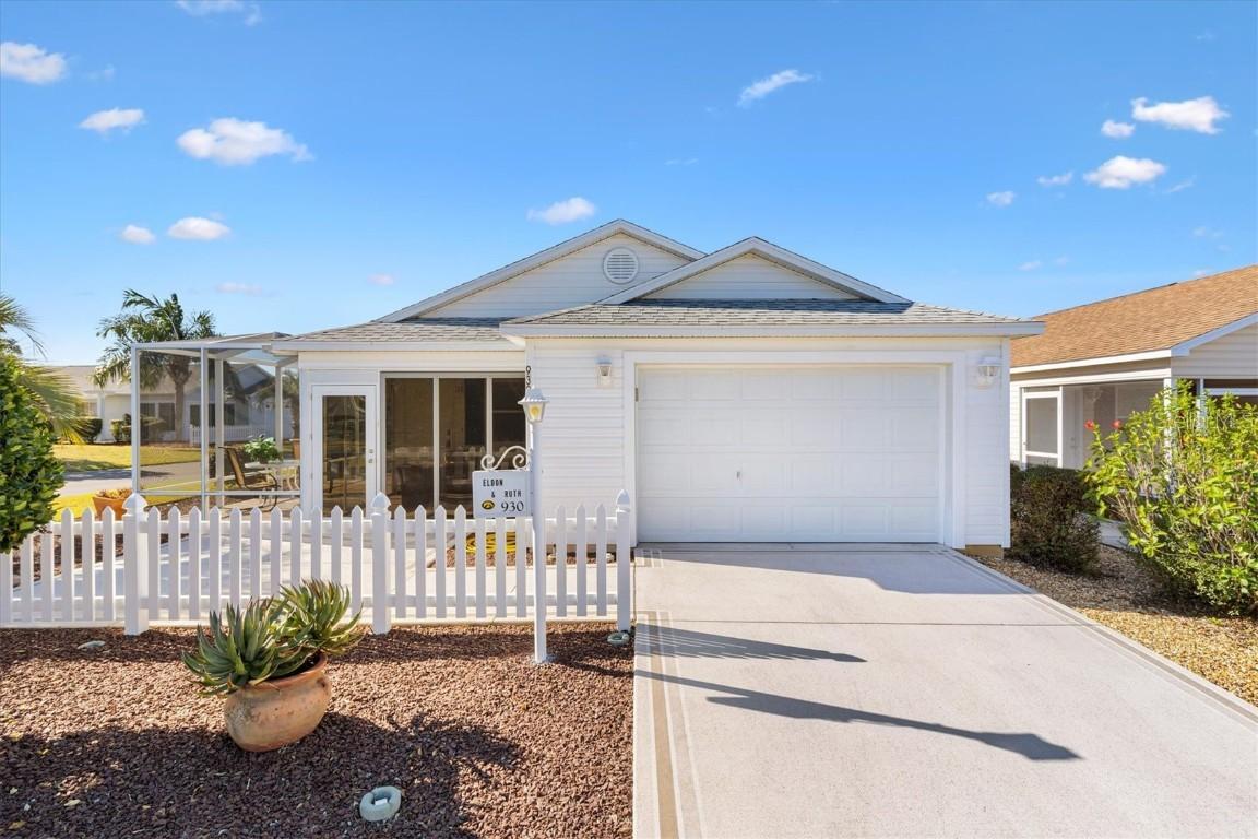 930 Margaux Tr., The Villages, FL 32162