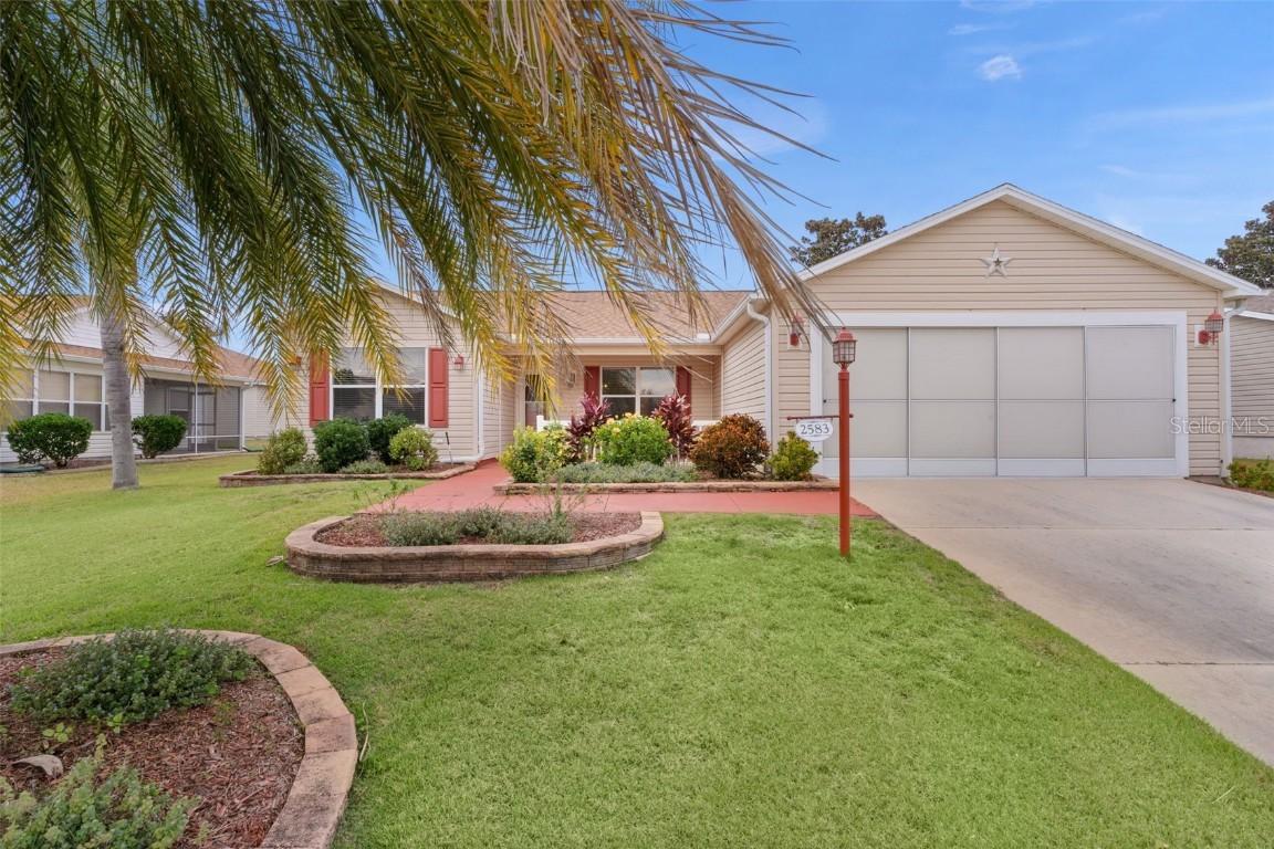 2583 Raintree Dr., The Villages, FL 32162