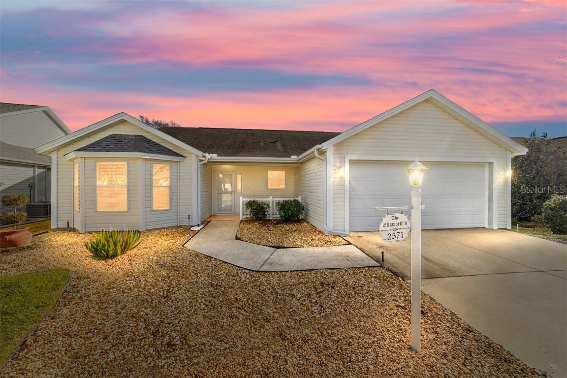 2571 Foxbridge Ter., The Villages, FL 32162