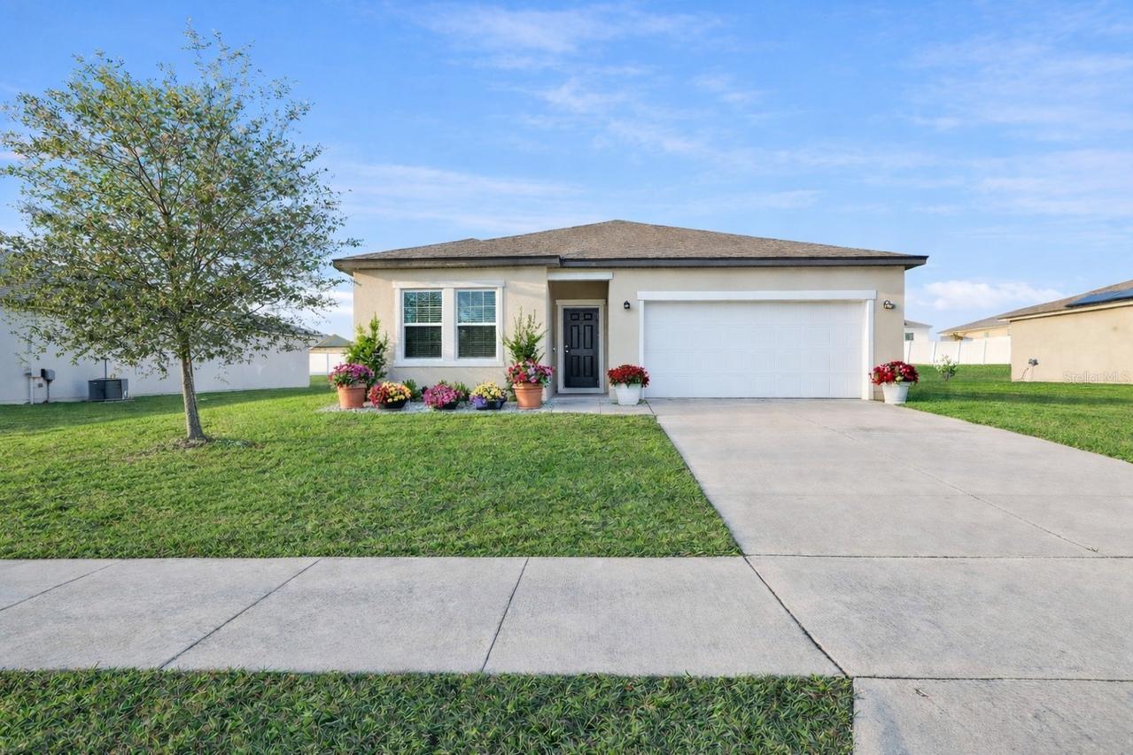 16434 Blooming Cherry Dr., Groveland, FL 34736