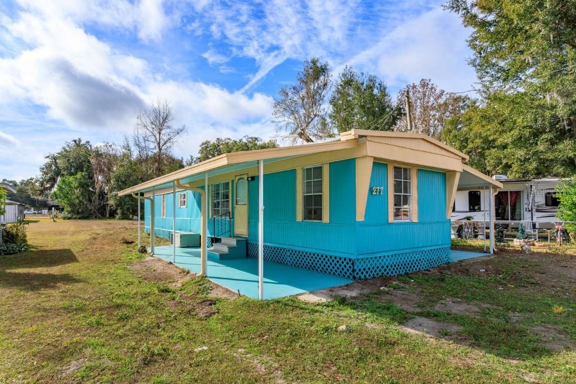 277 W Palm Ave., Bushnell, FL 33513