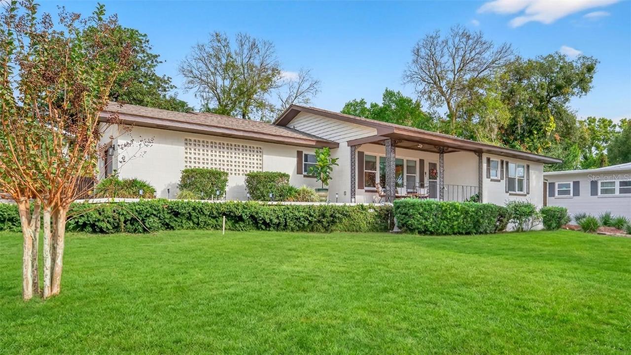 2311 Sunset Dr., Eustis, FL 32726