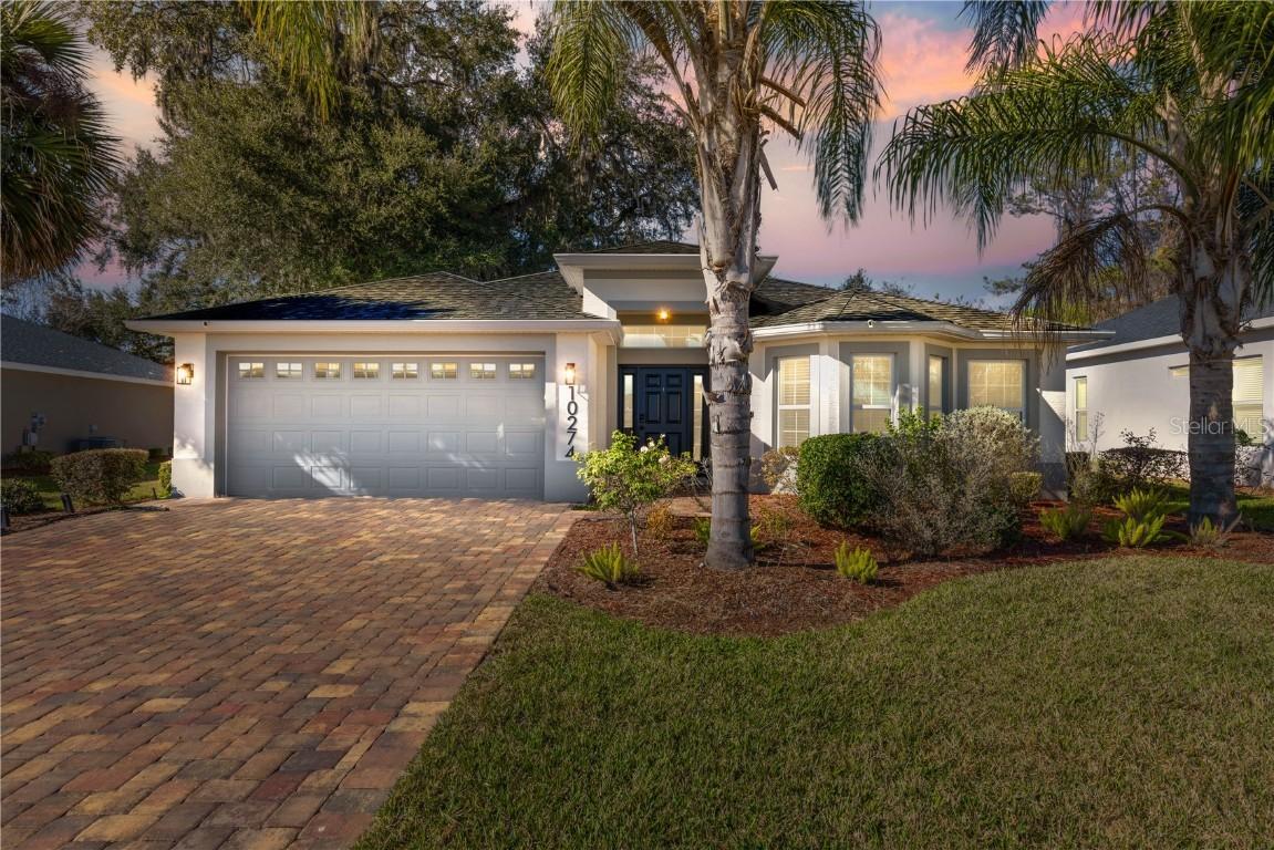 10274 Julia Isles Ave., Oxford, FL 34484