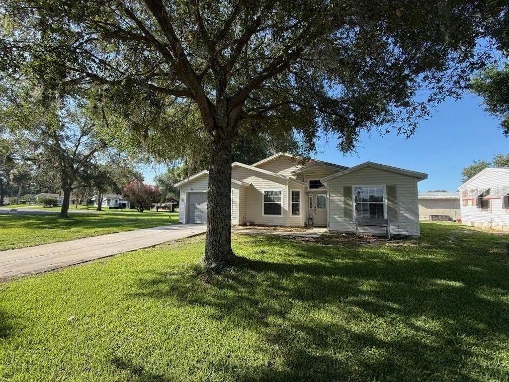 25607 Belle Helene, Leesburg, FL 34748