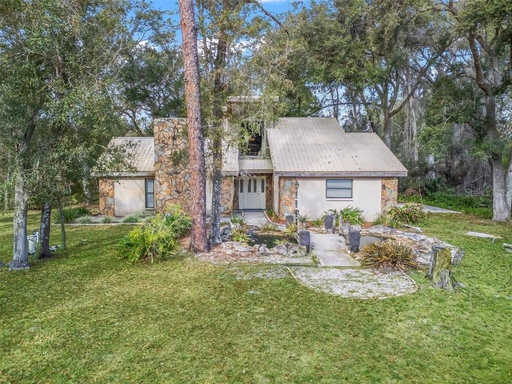 11398 Cr 682, Webster, FL 33597
