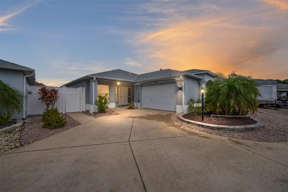 1928 Peachtree Ave., The Villages, FL 32162