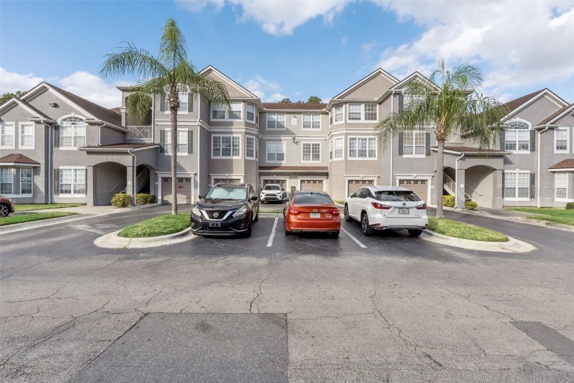 3325 S Kirkman Rd. #422, Orlando, FL 32811