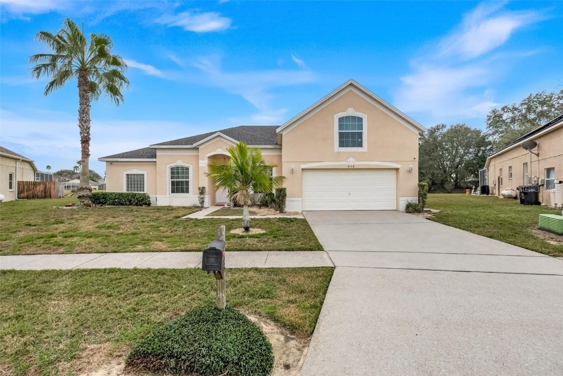458 Bloomingdale Dr., Davenport, FL 33837