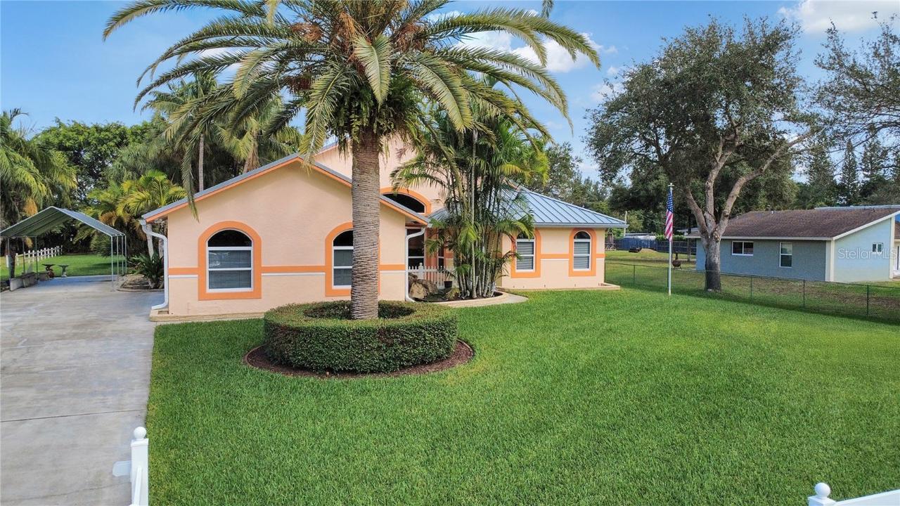 14481 SW 20th St., Davie, FL 33325