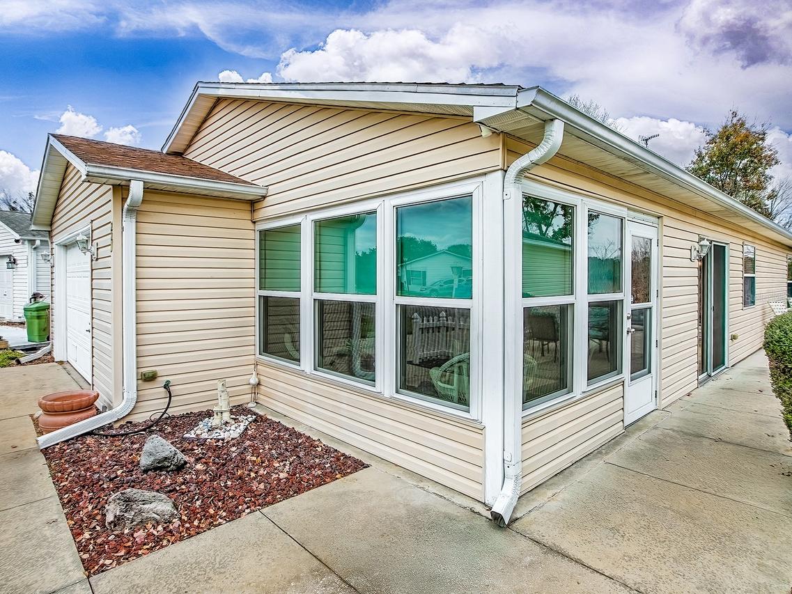 221 Montoya Dr., The Villages, FL 32159