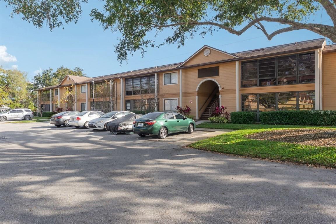 6031 Scotchwood Glen #108, Orlando, FL 32822