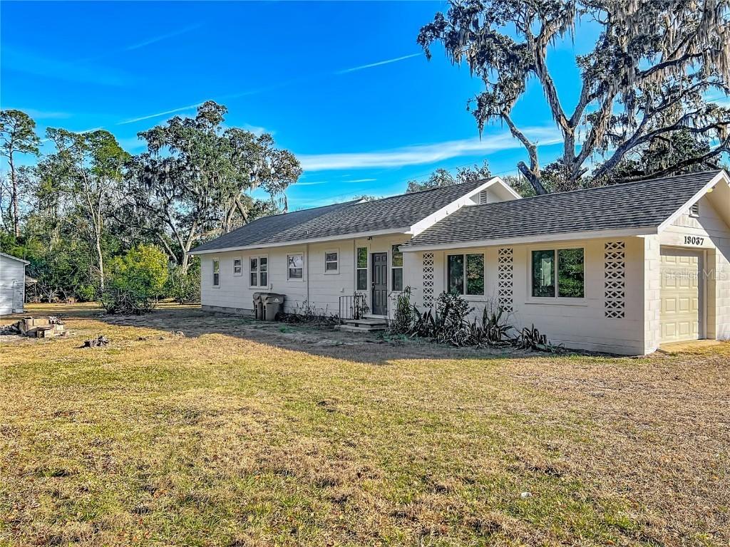 19037 Ravenswood Rd., Altoona, FL 32702