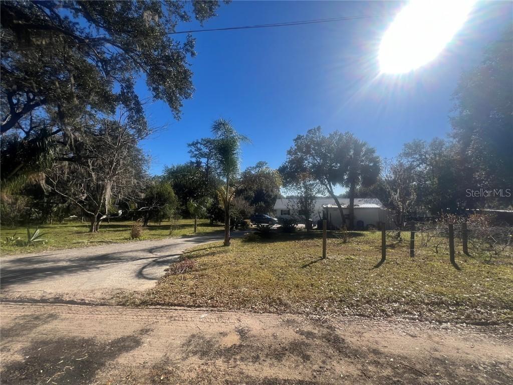 4244 North Rd., Fruitland Park, FL 34731