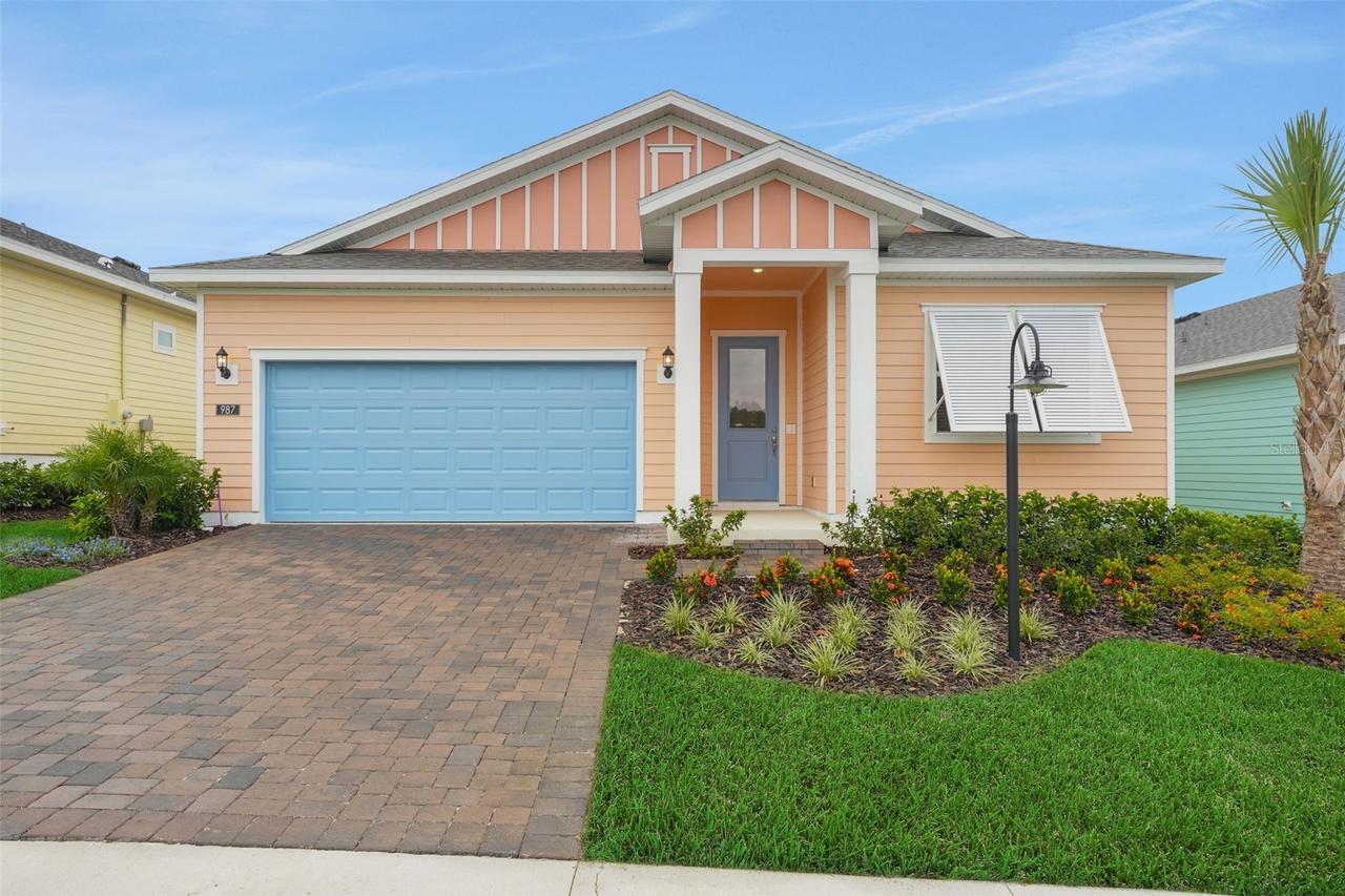 987 Fiesta Key Cir., Lady Lake, FL 32159