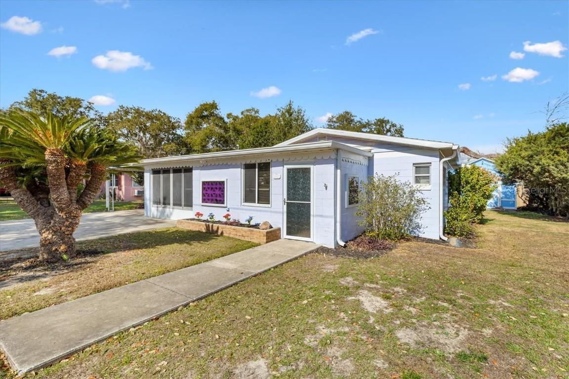 5605 Berts Rd., Lady Lake, FL 32159