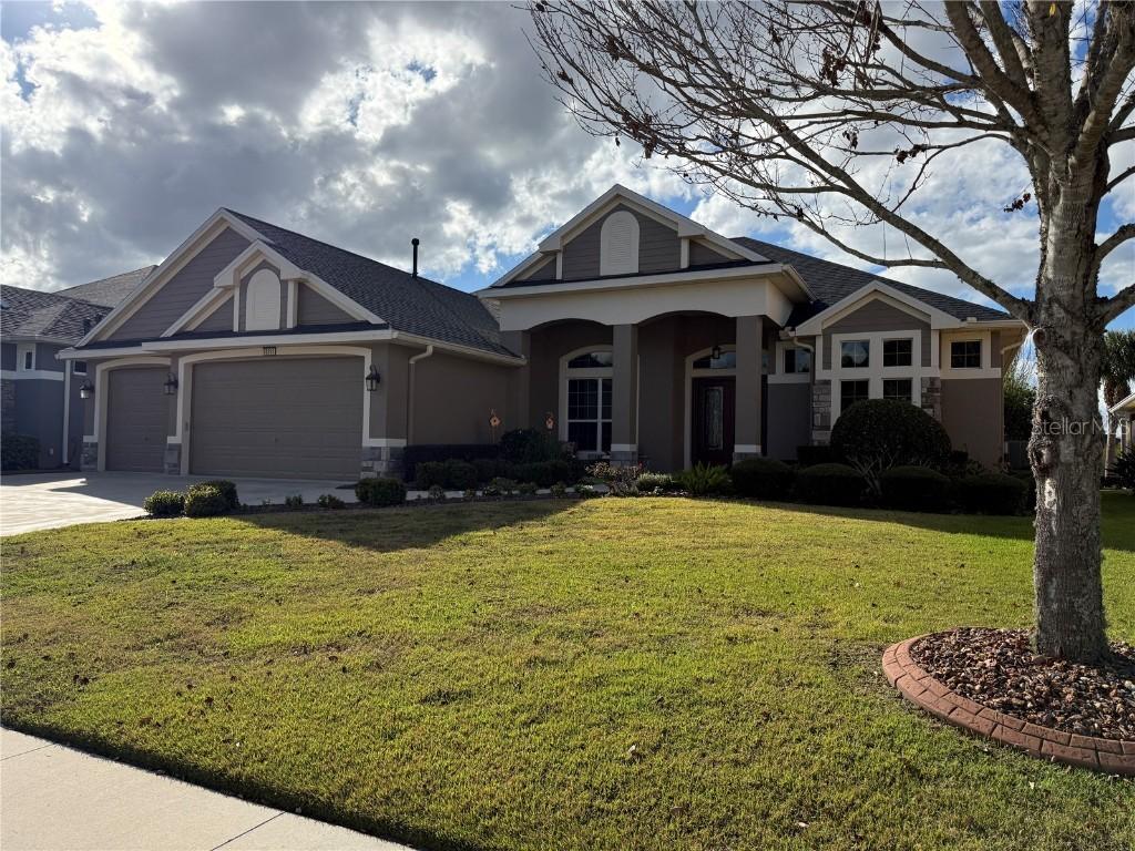 8293 Bridgeport Bay Cir., Mount Dora, FL 32757