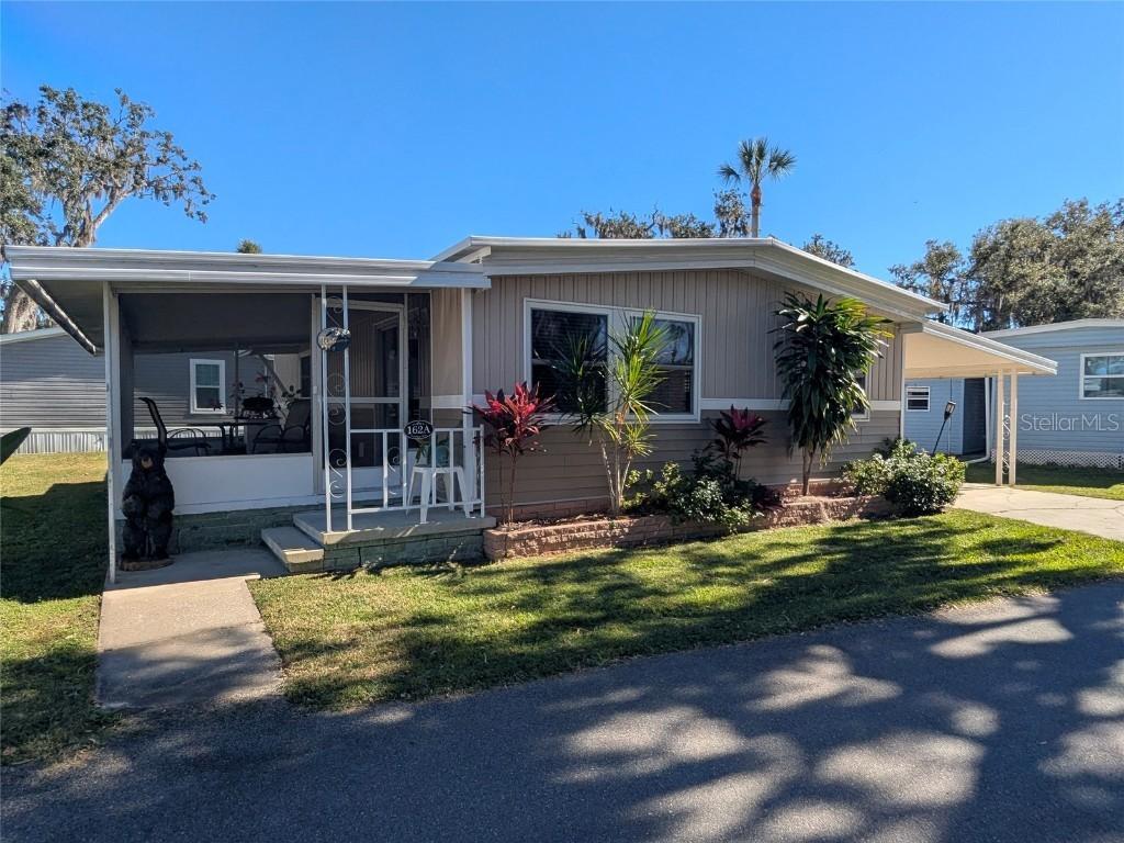 162 Woodmere Dr. #A, Eustis, FL 32726