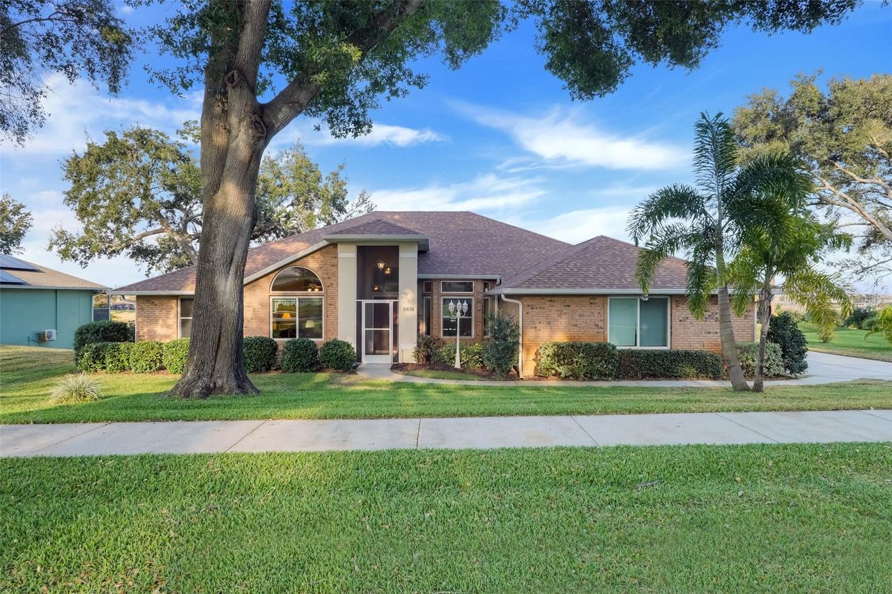 8850 Spyglass Loop, Clermont, FL 34711