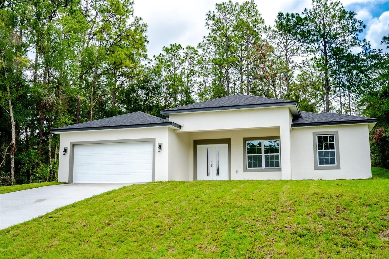 10955 N Dragonis Dr., Citrus Springs, FL 34433